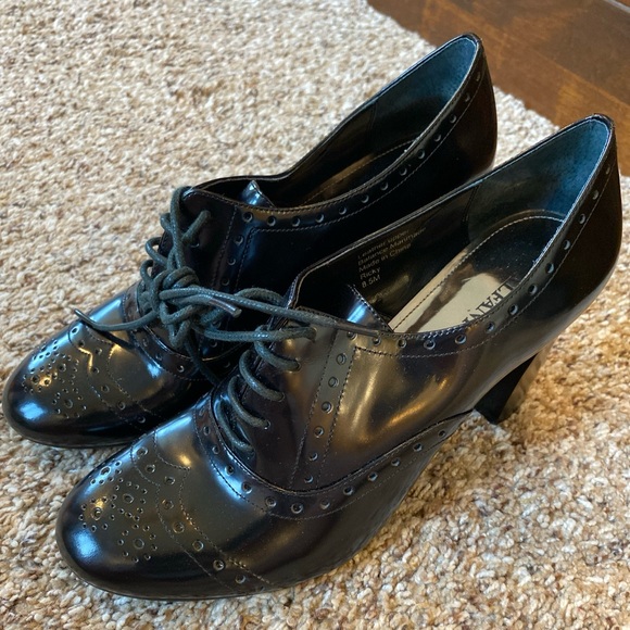 Alfani Shoes - Womens Alfani Oxford Heels Leather Black size 8.5